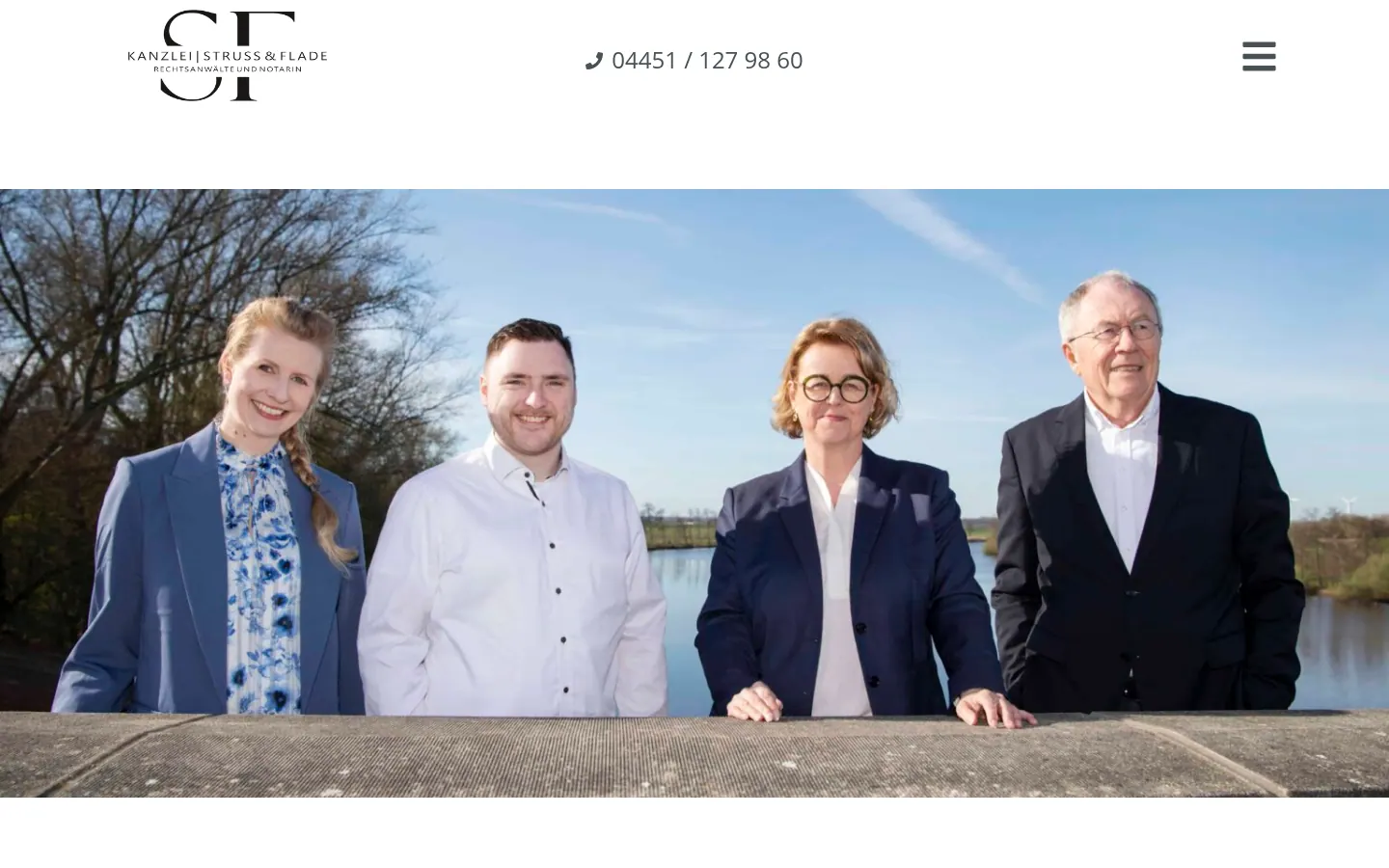 Desktop-Ansicht der Website der Kanzlei Struß & Flade in Varel